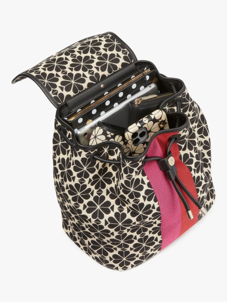 Kate Spade,スペード フラワー ジャカード ストライプ シンチ ミディアム フラップ バックパック,バッグ,クリームマルチ