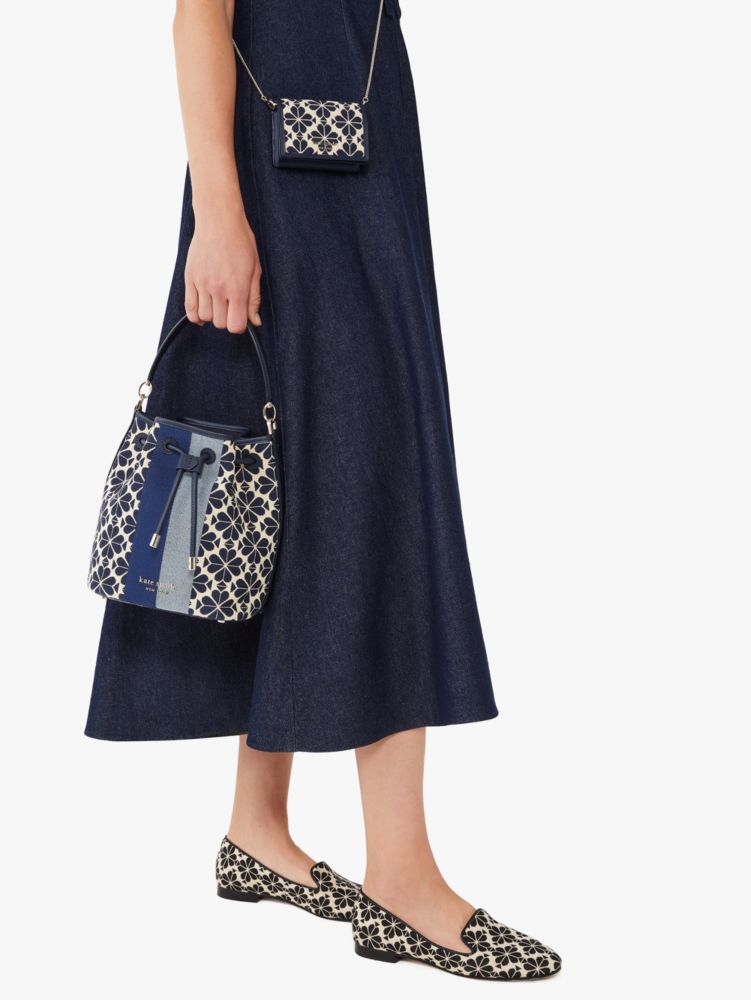 Kate Spade,スペード フラワー ジャカード チェーン カードホルダー,財布小物,ブルーマルチ