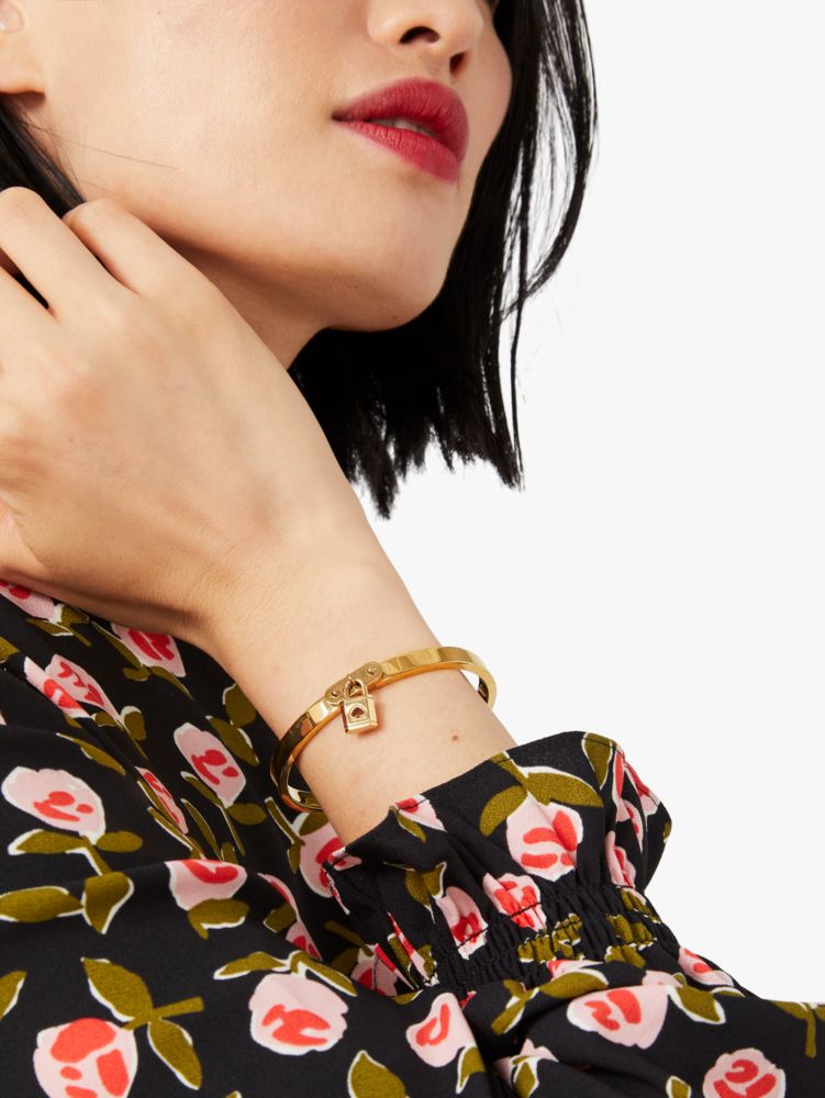 Kate Spade,lock and spade charm bangle,bracelets,Gold