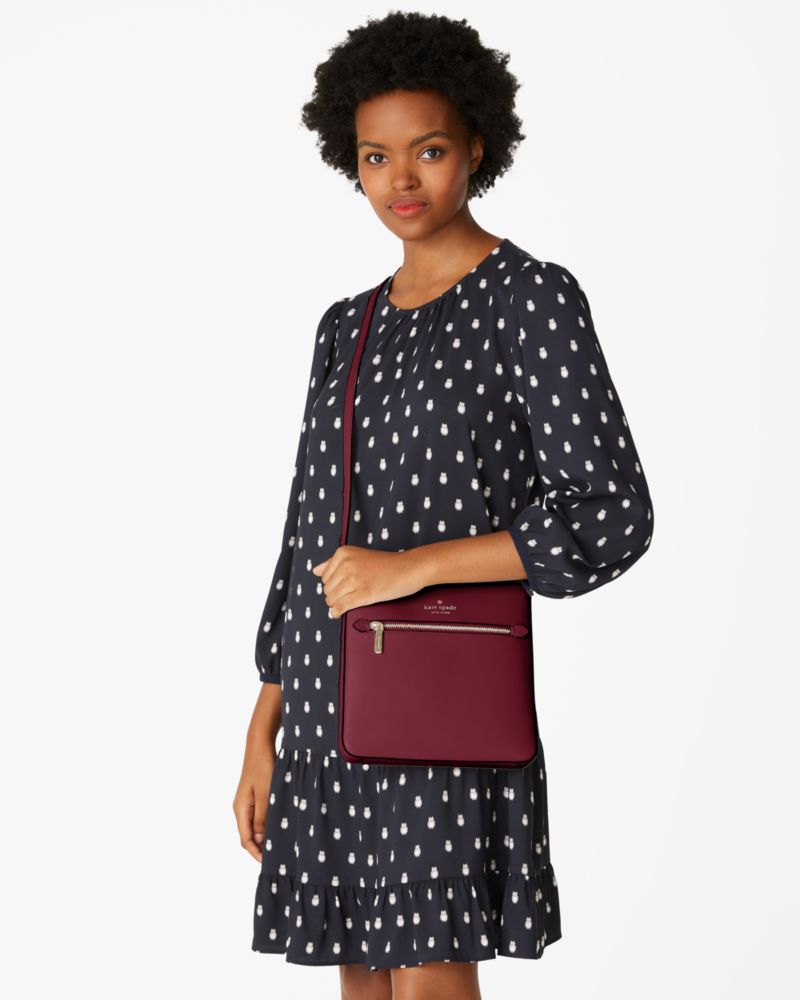 Kate Spade,Sadie Large Crossbody,Leather,Crossbody,Logo,Word Embellishment,Lined,Casual,Maroon