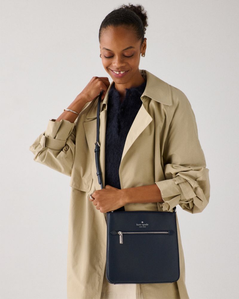 Kate Spade,Sadie Large Crossbody,Leather,Crossbody,Logo,Word Embellishment,Lined,Casual,Navy