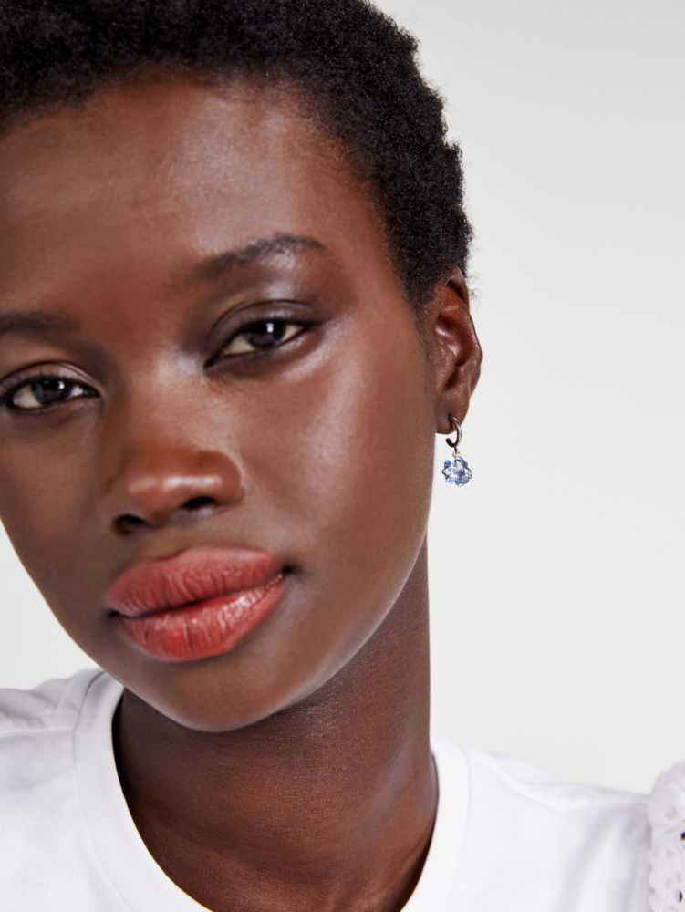 Kate Spade,サムシング スパークリー バタフライ ハギー,ピアス & イヤリング,アクアマリン