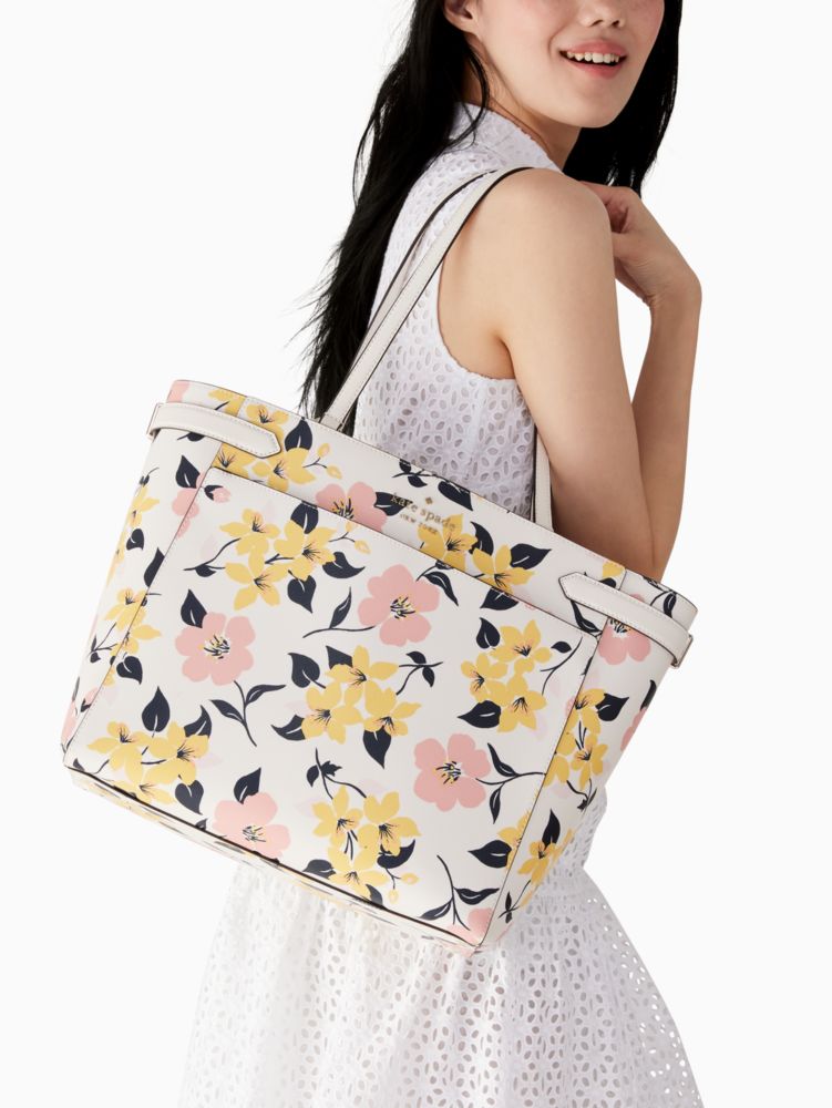 Lily bloom 2024 laptop tote