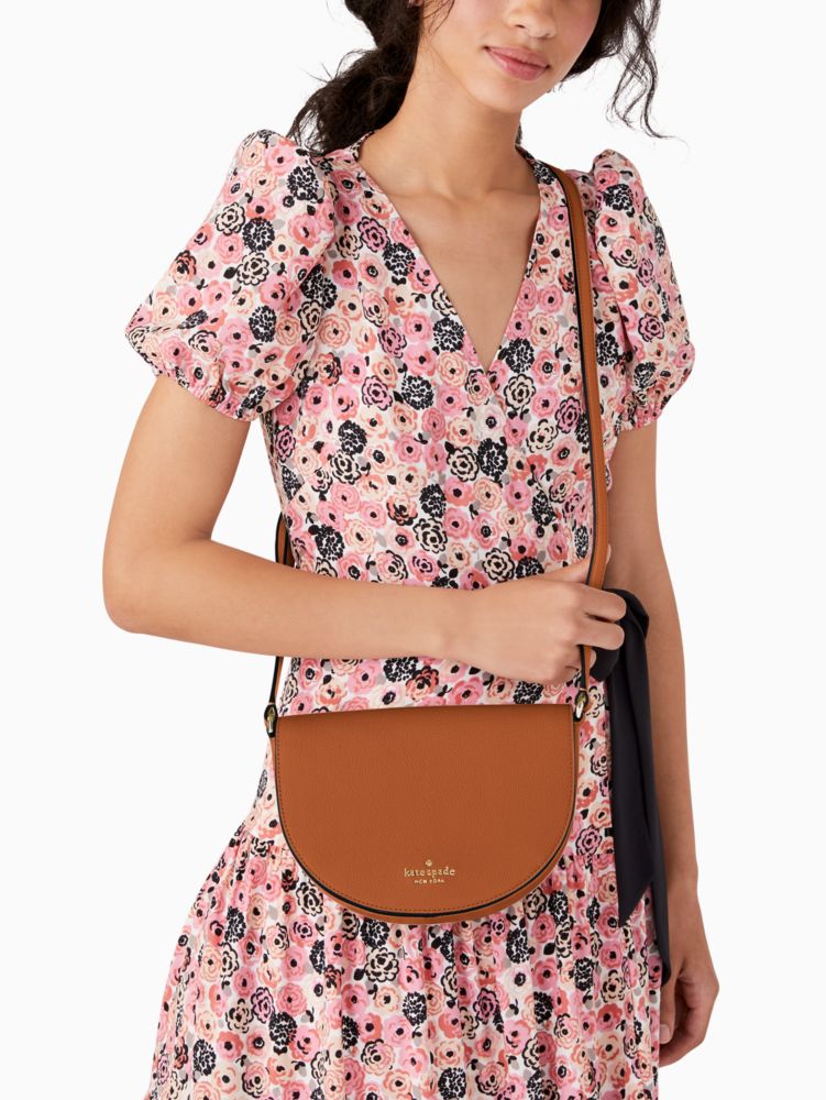 Kate Spade,luna crescent crossbody,Warm Gingerbread