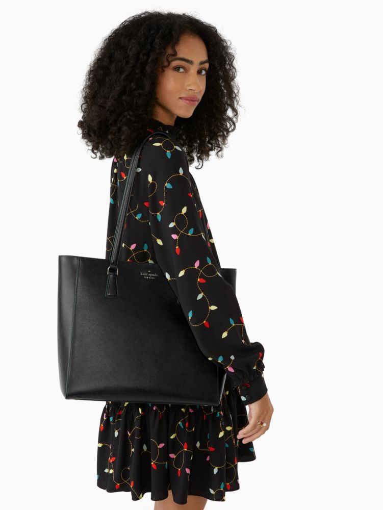 Perry tote online