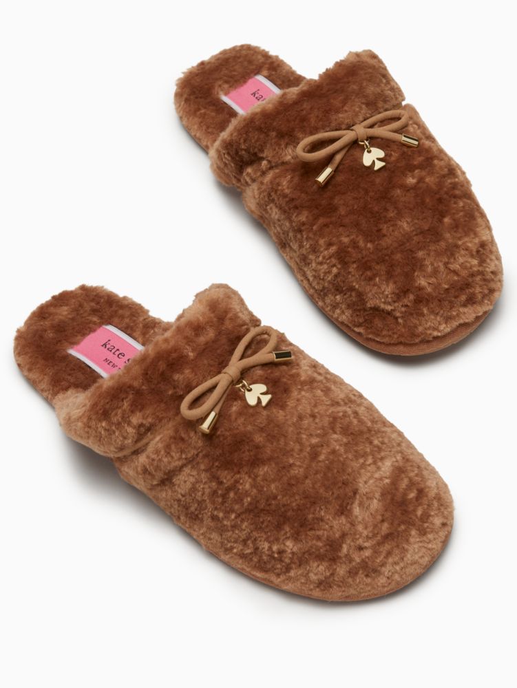 Slippers fur deals