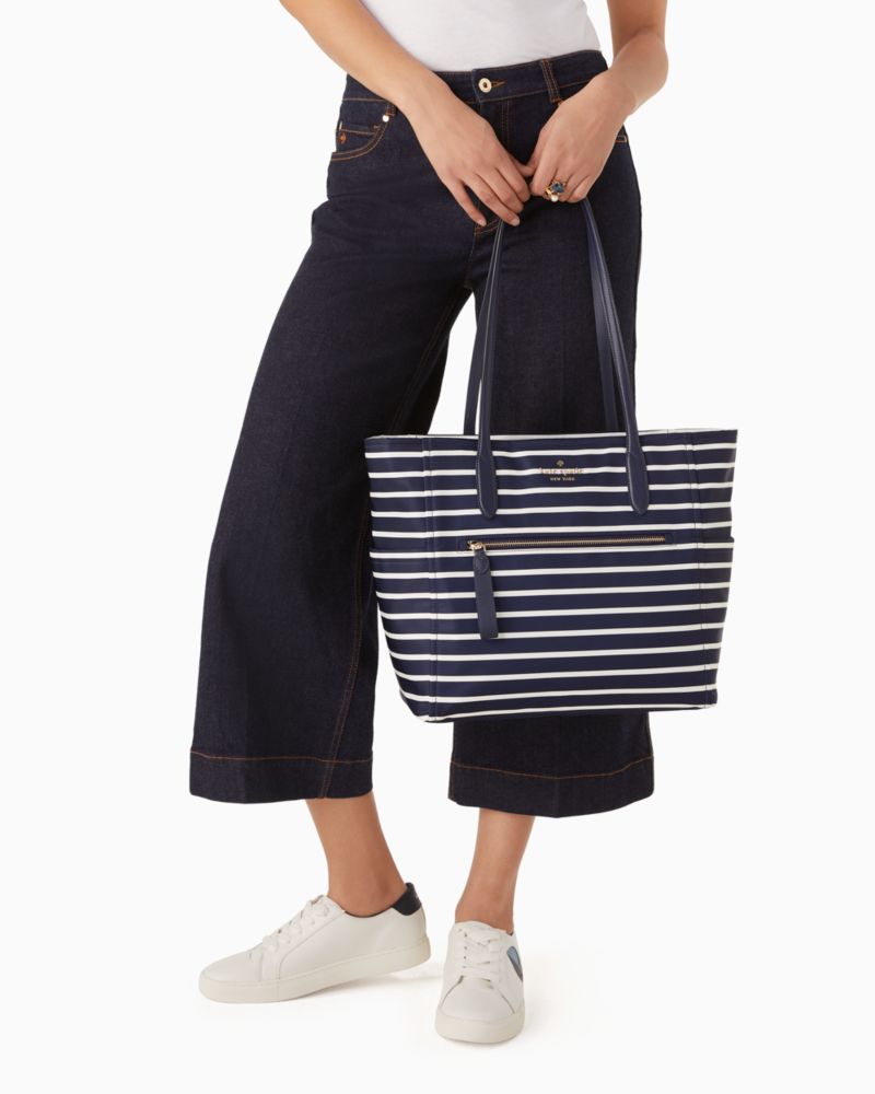 Kate Spade Chelsea Bucket Bag