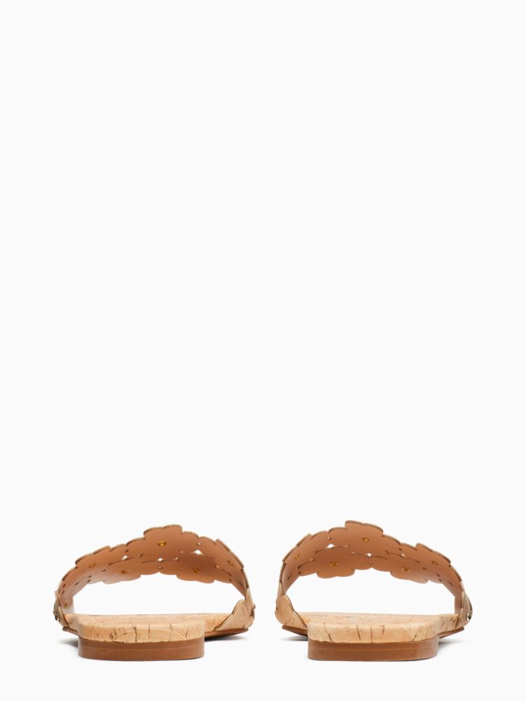 【kate spade】 Daisy Field Sandals♪ かわいい お花のサンダル Daisy Field Sandals | Kate Spade Outlet