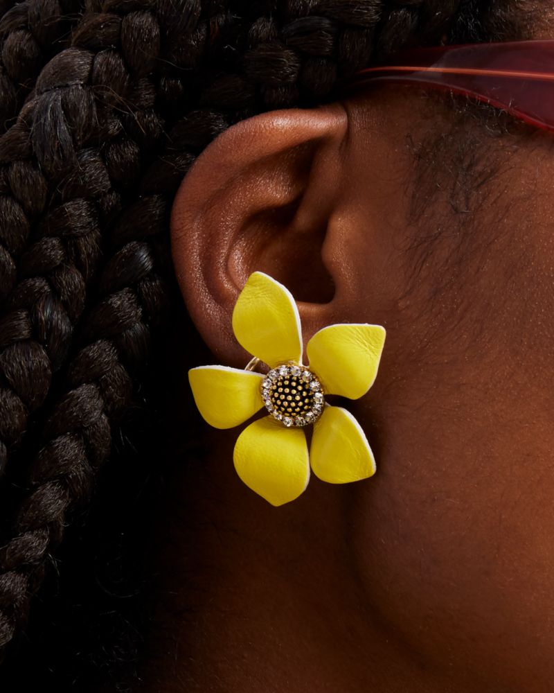 Kate Spade,Flower Power Leather Studs,Yellow Multi