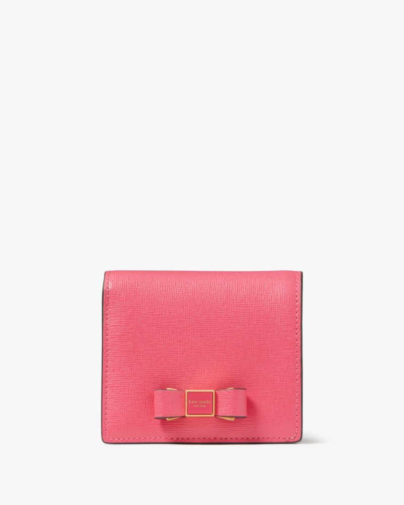 女性におすすめの人気ブランドが仕立てる可愛いレディースミニ財布はKate Spade New Yorkのモーガン ボウ エンベリッシュド スモール バイフォールド ウォレット