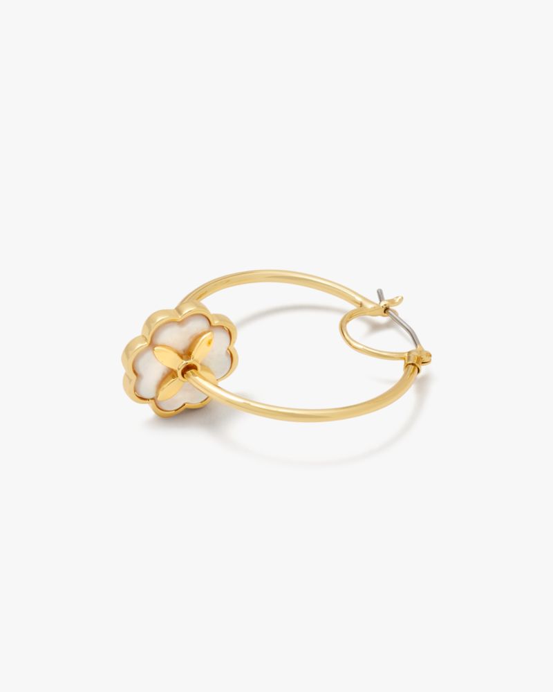 Kate Spade,Heritage Bloom Hoops,Hoops,Metal Material,Mother of Pearl,Floral Embellishment,Gold Plated,Yellow Gold Plated,D...,White