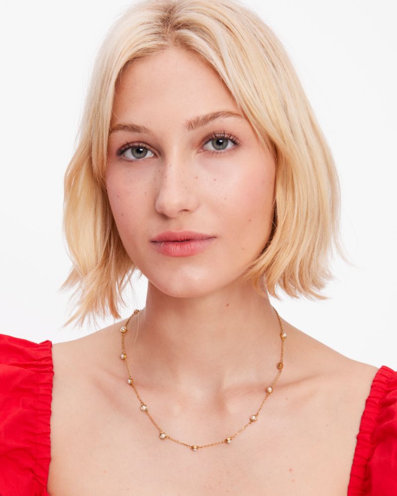 Kate Spade,Set In Stone Station Necklace,White Gold.