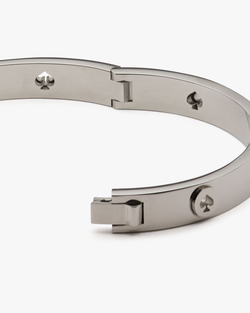 Kate Spade,Spot The Spade Studded Hinged Bangle,Silver