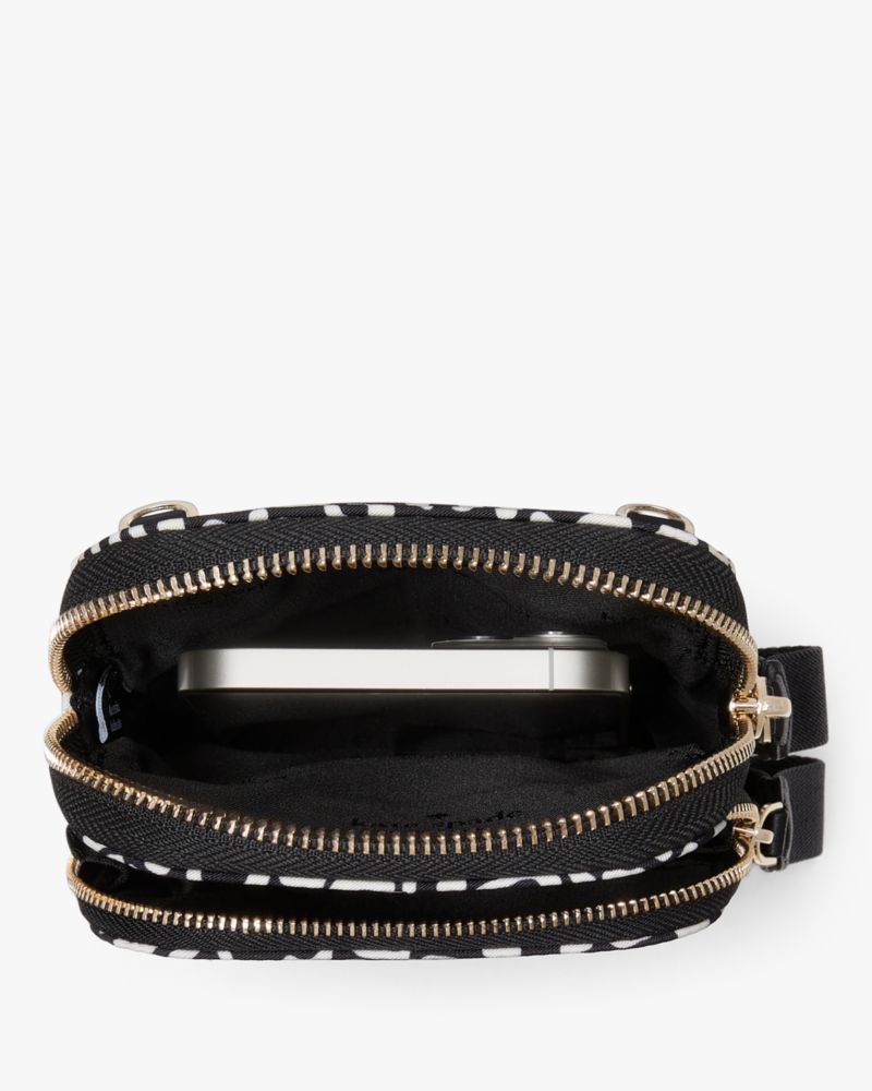 Kate Spade,チェルシー グラフィック レオパード ハート プリント ノース サウス デュアル ジップ フォン クロスボディ,テック,