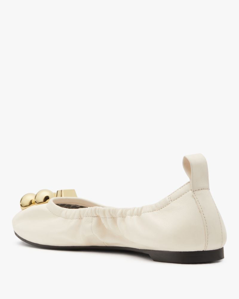 Kate Spade,Noel Ballet Flats,Nappa Leather,Ballet Flats,Gathered Elastic Detail,Metal,Pull Tab,Day Party,Cream