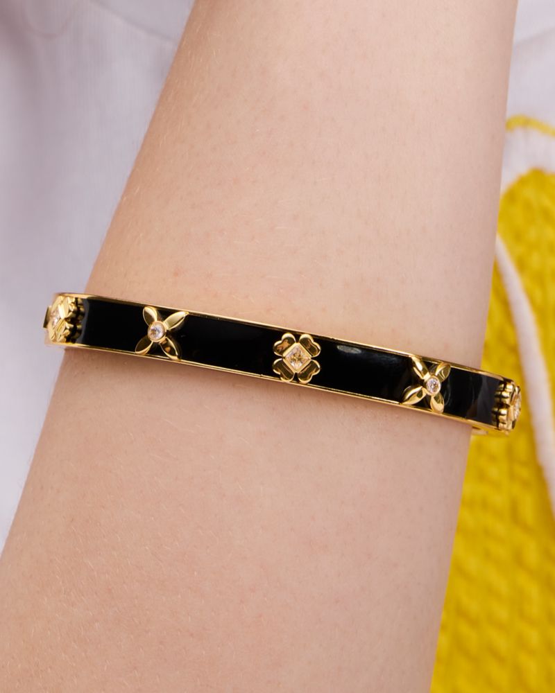 Kate Spade,Heritage Bloom Hinged Bangle,Enamel,Floral Embellishment,Logo,Rhinestones,Gold Metal,Day Party,Black