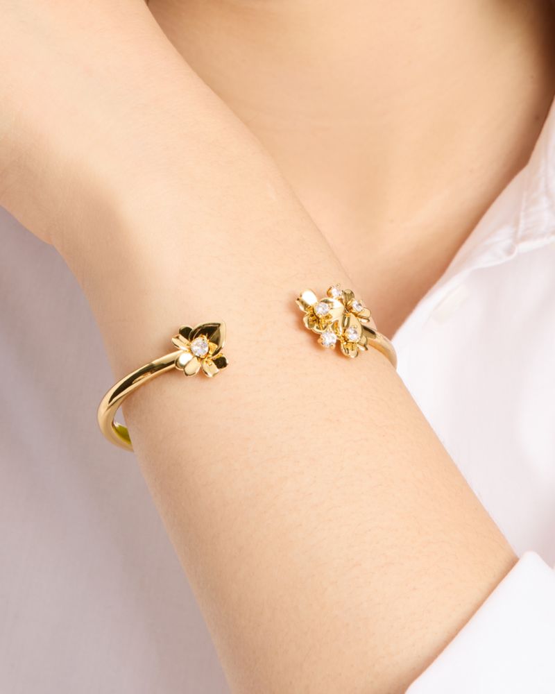 Kate Spade,Precious Pansy Cuff,Crystal,Floral Embellishment,Gem Embellishment,Day Party,Clear