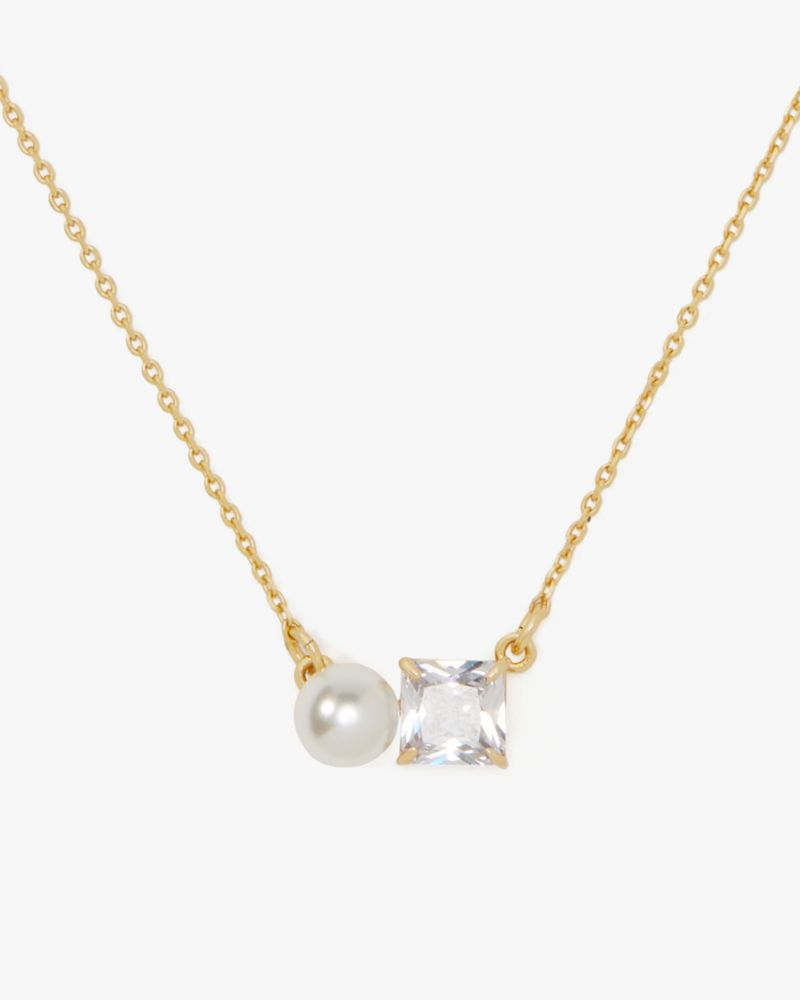 国内即送 kate spade ビクトリア ミニ ペンダント KI356 Victoria Mini Pendant | Kate Spade Outlet