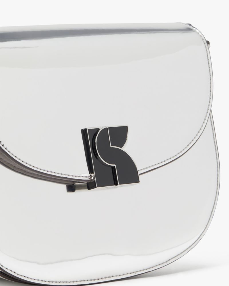 Kate Spade,ケイト・スペード ダコタ メタリック サドル バッグ,バッグ,シルバー