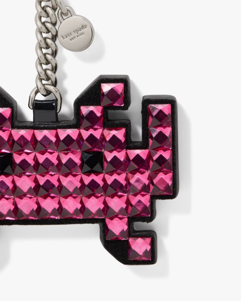 Kate Spade,スペース インベーダー × ケイト・スペード ニューヨーク エンベリッシュド バッグ チャーム,その他小物,ピンクマルチ