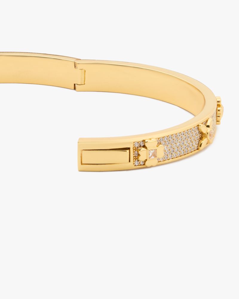 Kate Spade,Heritage Bloom Hinged Bangle,Crystal,Floral Embellishment,Gem Embellishment,Day Party,Clear