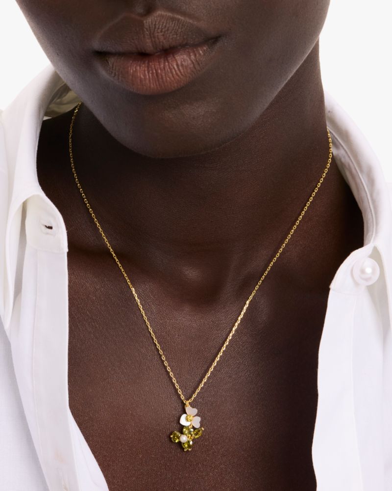 Kate Spade,Precious Pansy Pendant,Choker,Single Strand,Mother of Pearl,Floral Embellishment,Day Party,