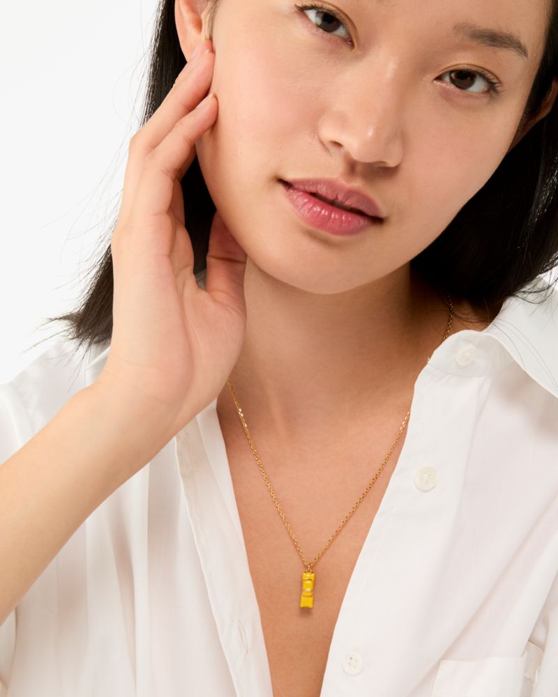 Kate Spade,Hit The City Taxi Pendant,