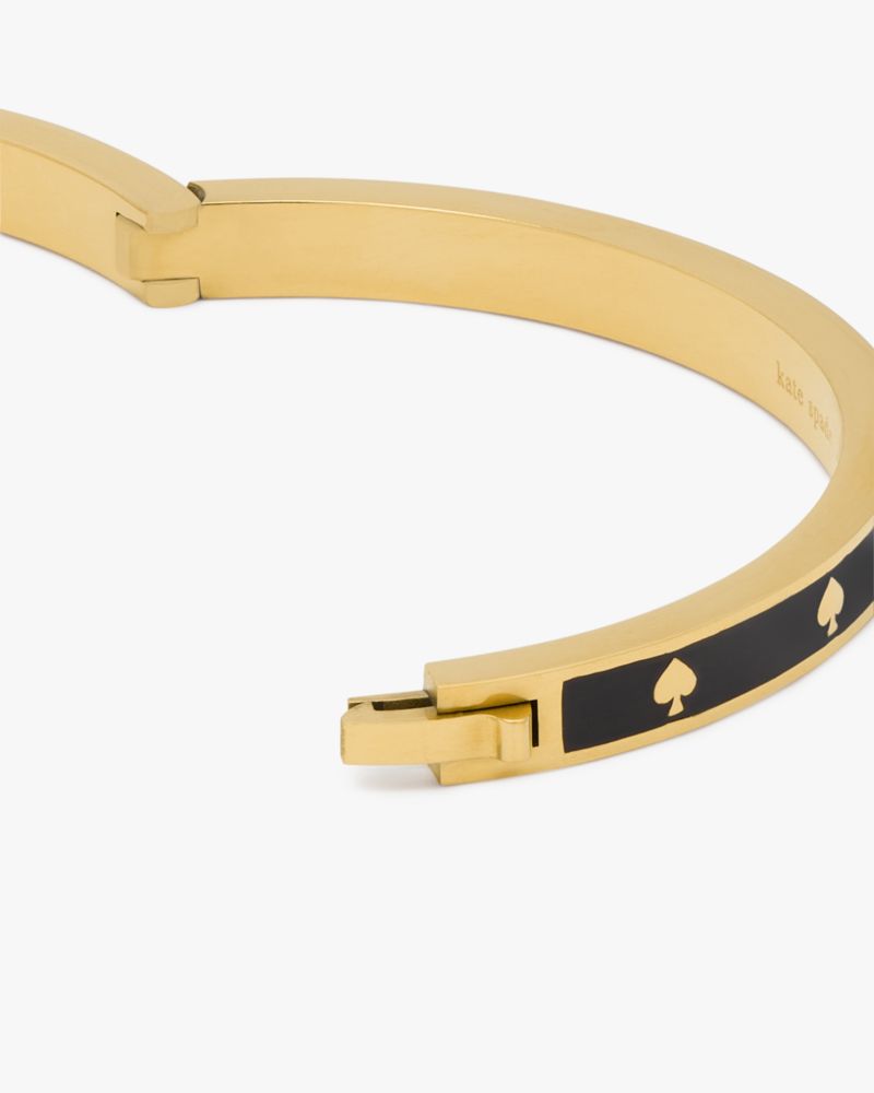 Kate Spade,Spot The Spade Enamel Hinged Bangle,