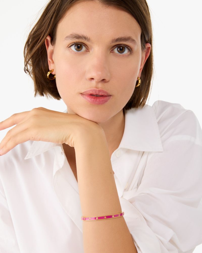 Kate Spade,Spot The Spade Enamel Hinged Bangle,Enamel,Metal Material,Logo,Gold Plated,Casual,Day Party,Fuchsia