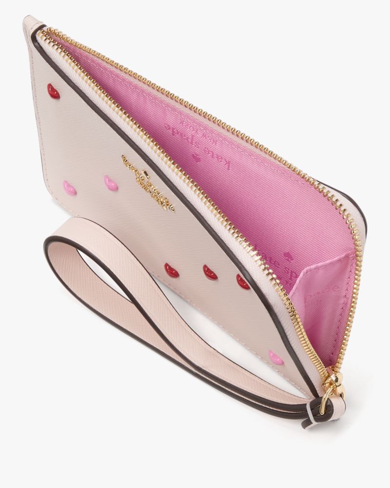 Kate Spade,Lucy Heart Studs Small L-zip Wristlet,