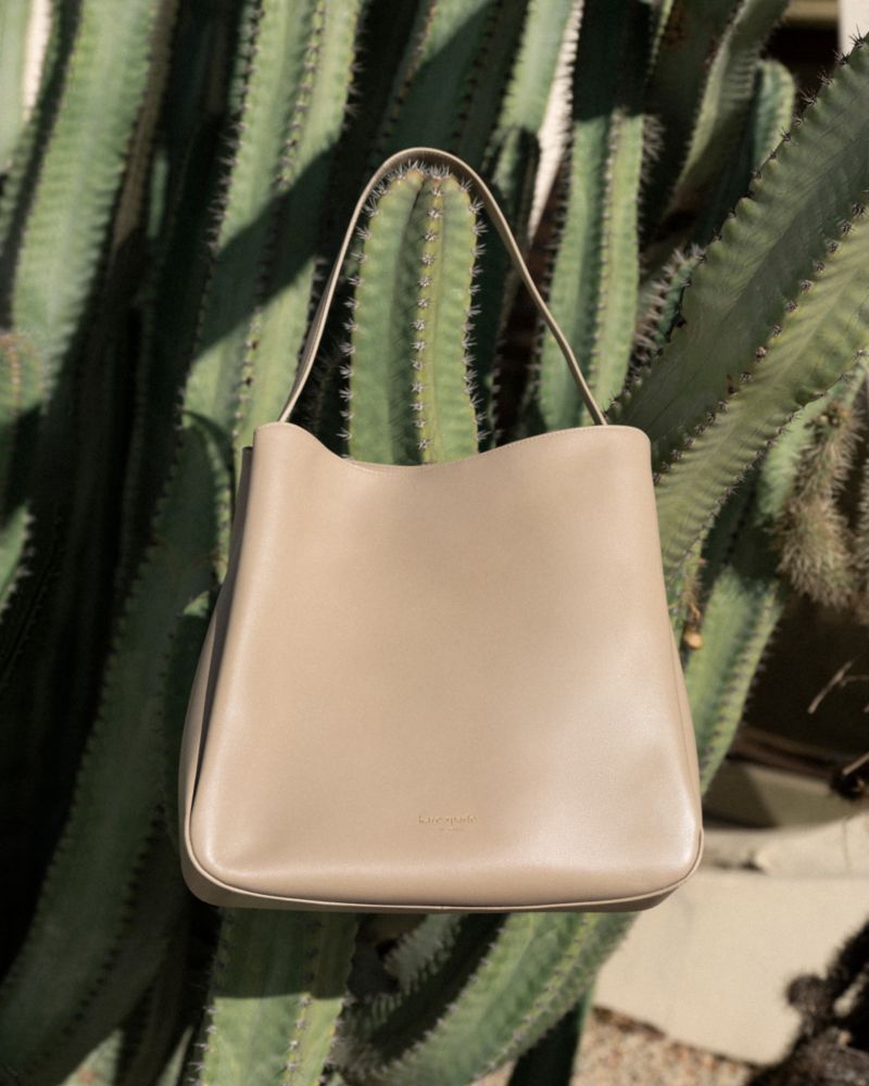 Zeitloses Taupe