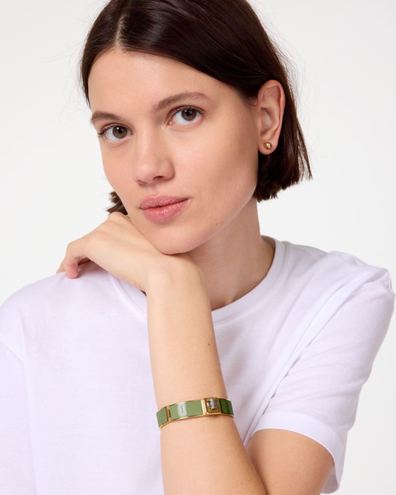Kate Spade,Phoebe Enamel Turnlock Bangle,Metal Material,Cubic Zirconia,Logo,Stainless Steel,Casual,