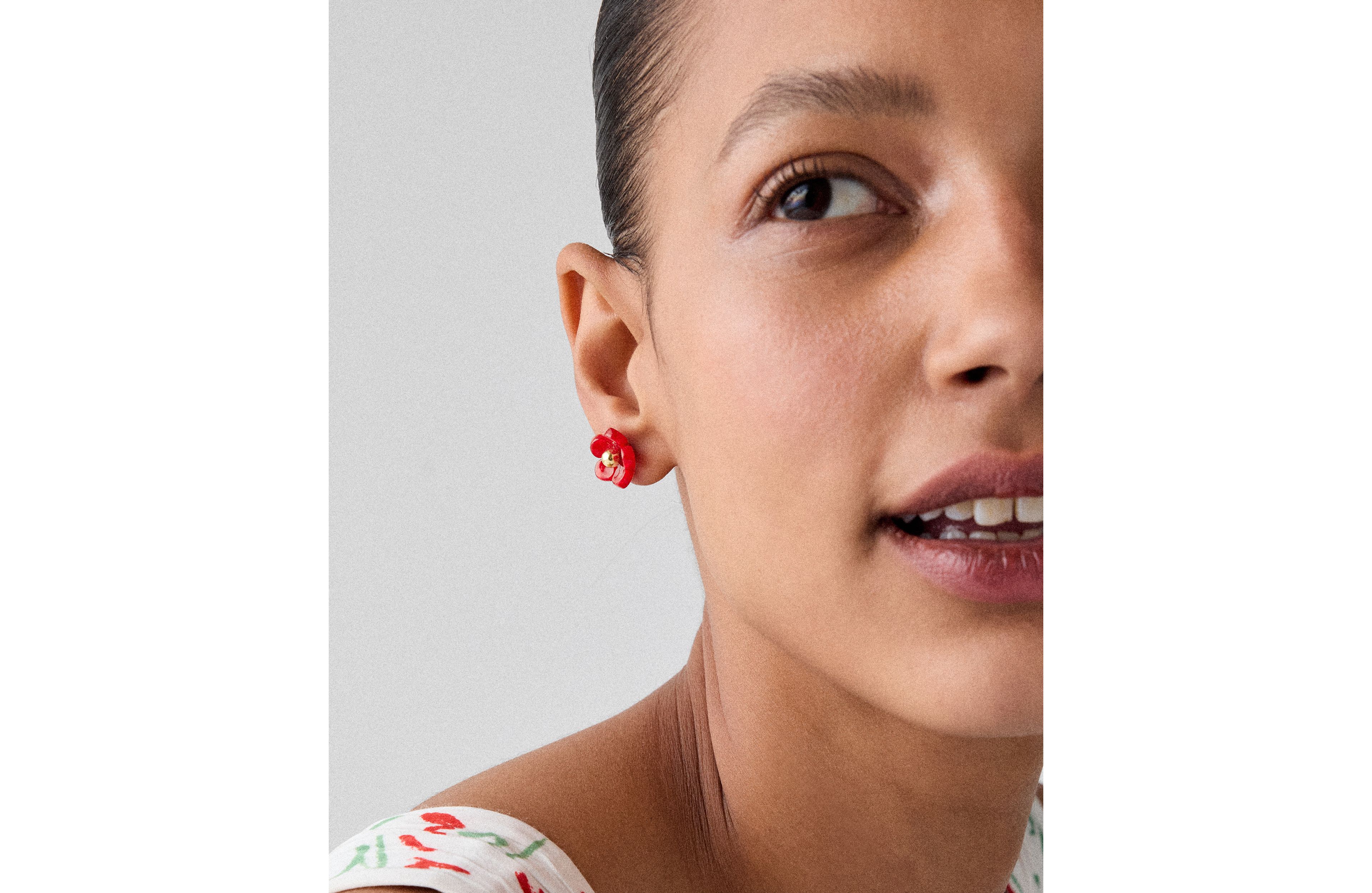 Summer Daze Flower Studs
