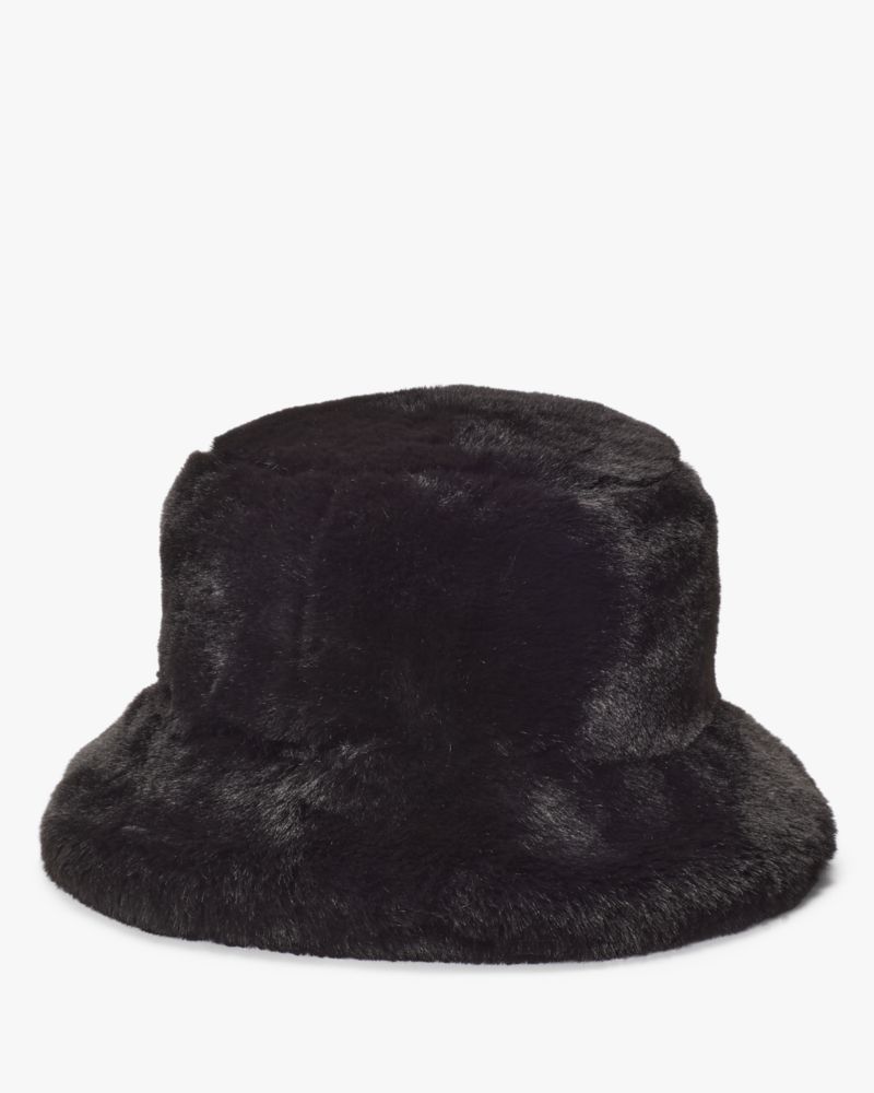 Black fuzzy 2024 bucket hat