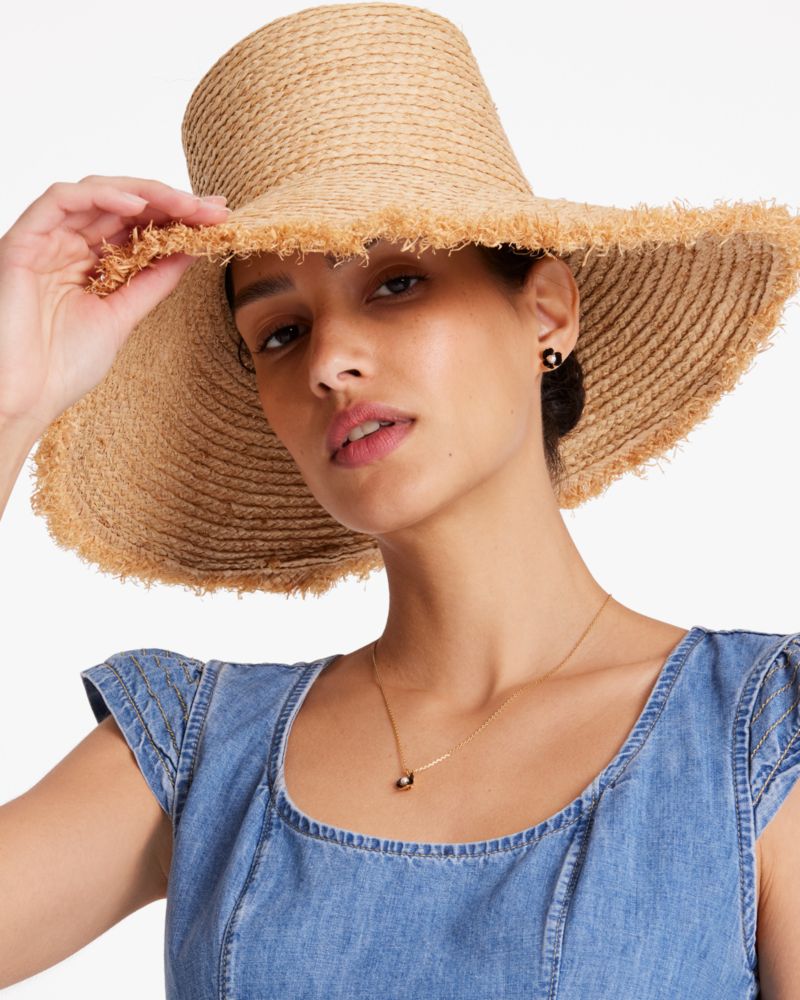 Straw bucket hat