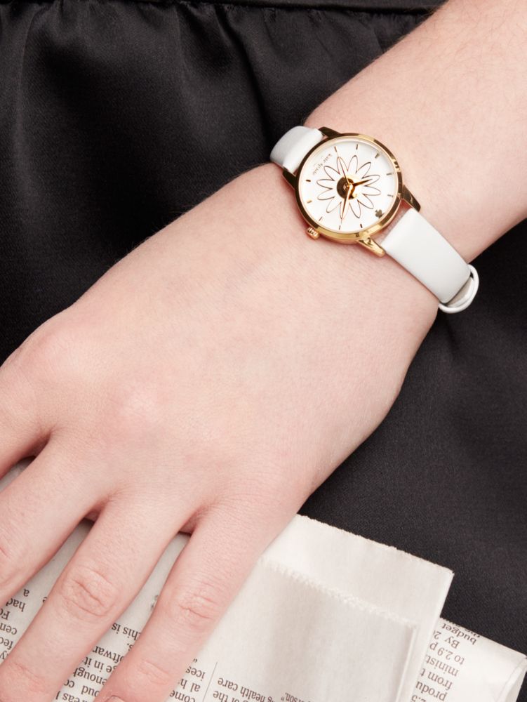 White Daisy Metro Mini Watch Kate Spade New York