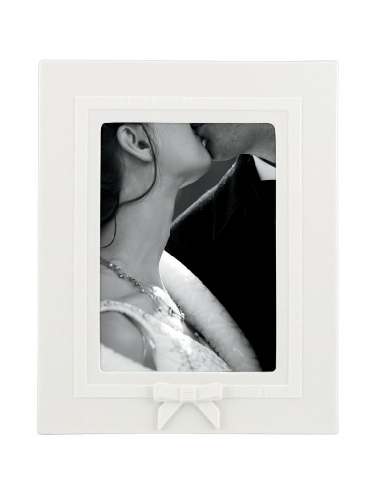 Grace Avenue Frame 8x10, , Product