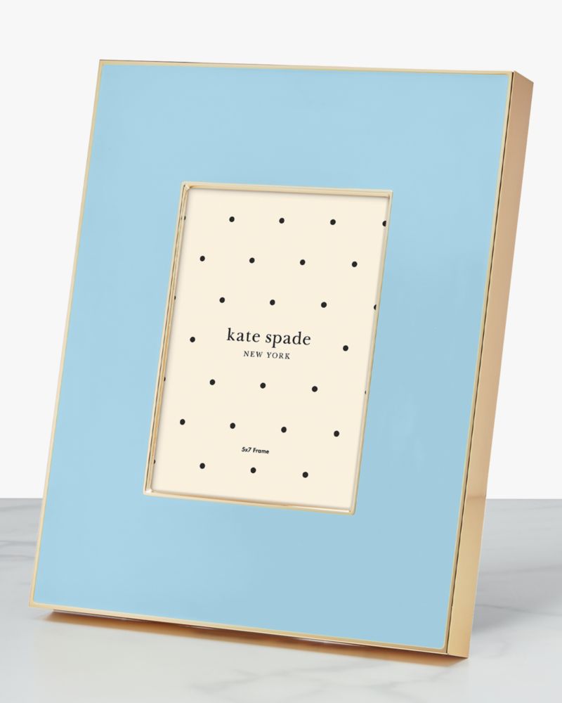 https://katespade.scene7.com/is/image/KateSpade/L895176_400_2