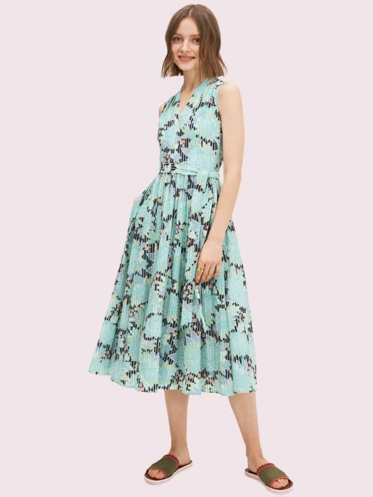 Kate spade mini 2025 bloom burnout dress