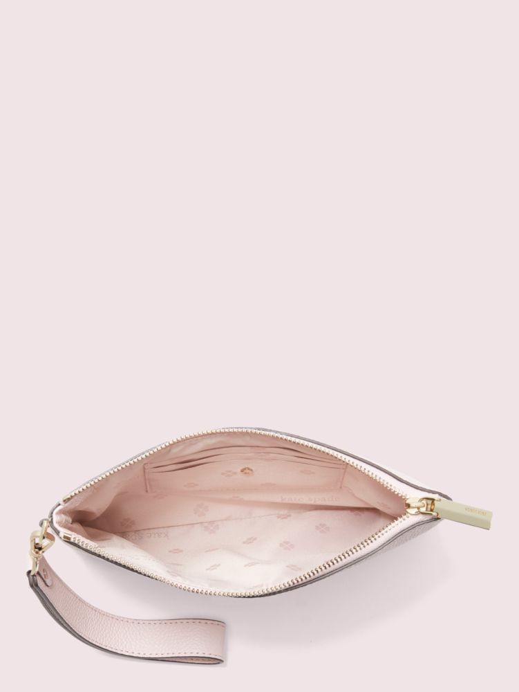 Kate spade margaux small 2024 wristlet