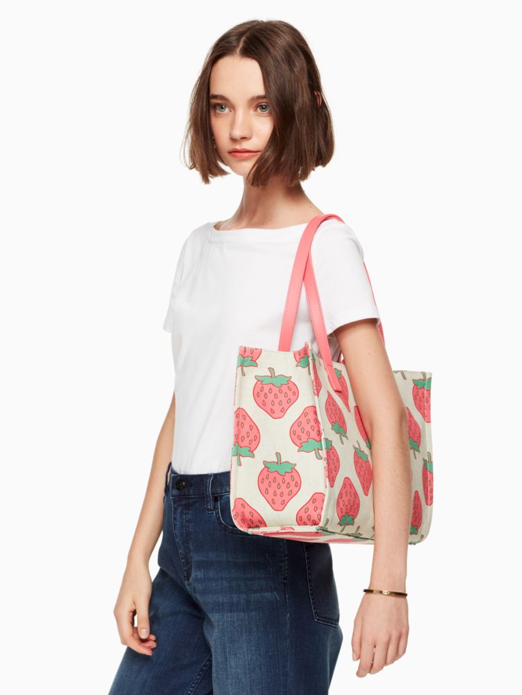 Kate Spade,picnic perfect strawberry canvas mega original bag,Multi