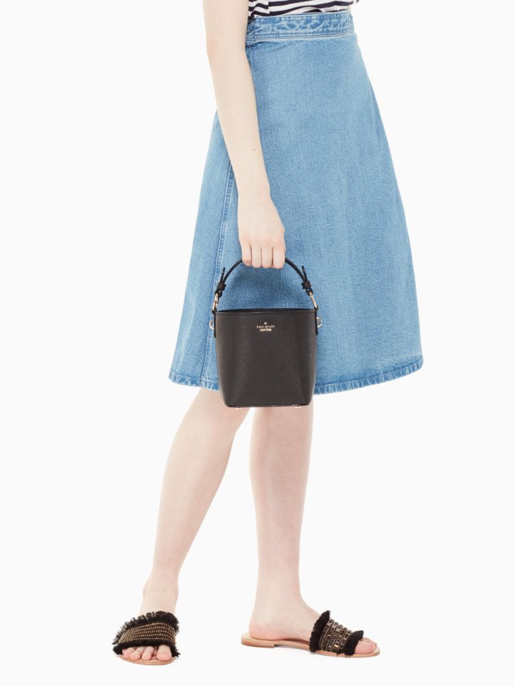 Kate spade cameron discount street pippa bucket bag