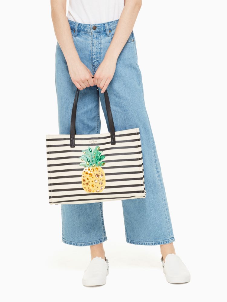 Kate Spade,by the pool canvas pineapple mega original bag,Multi