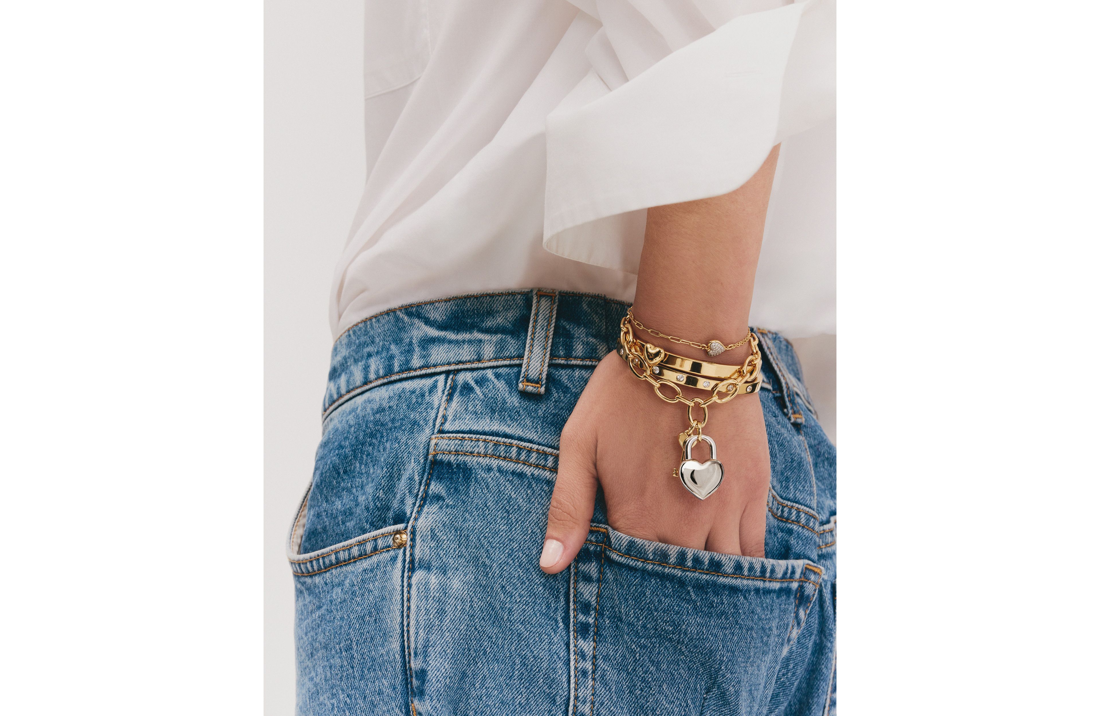 Set in Stone Hinged Gold Bangle
