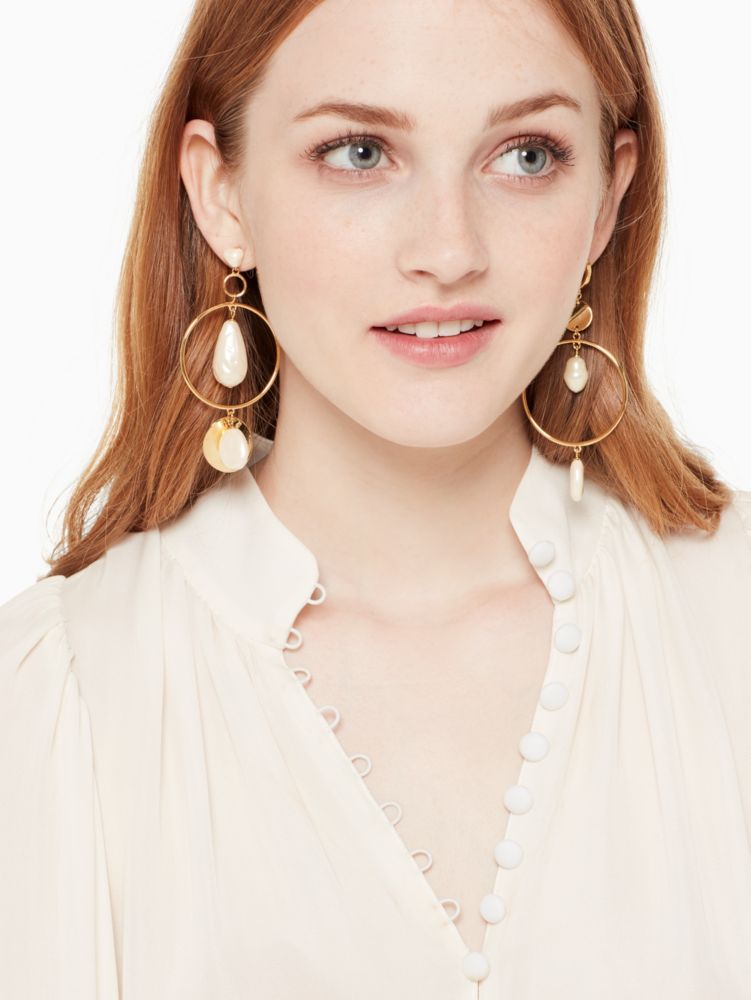 Kate Spade,gold standard pearl asymmetrical earrings,Cream Multi