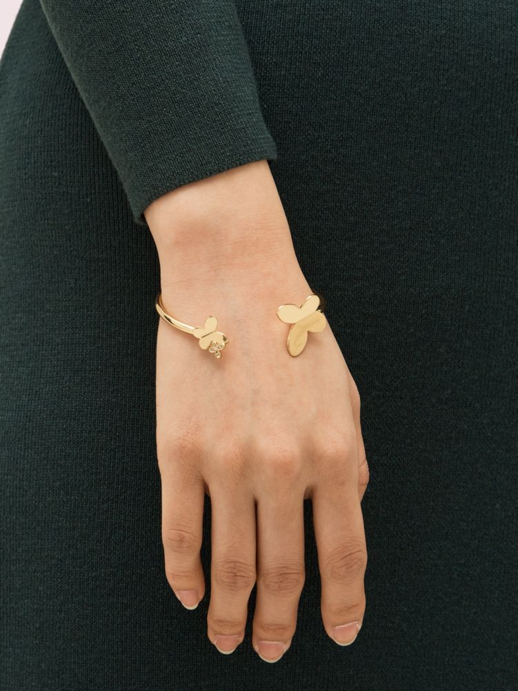 In A Flutter Flex Cuff, , Product