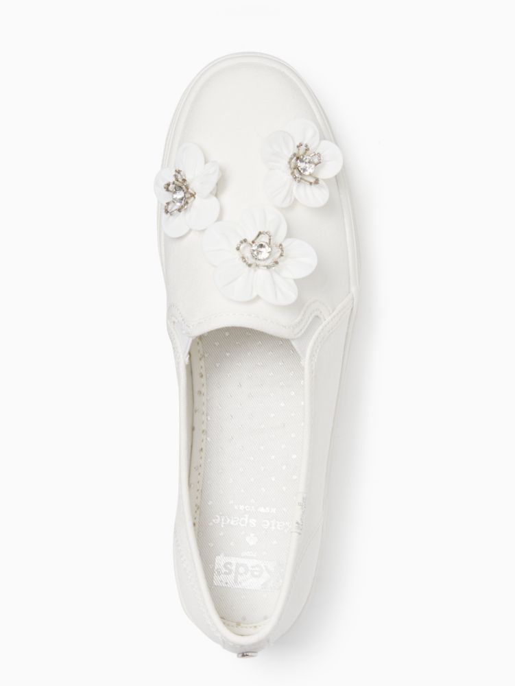 Kate Spade,Triple Decker Ks Sequin Flowers,