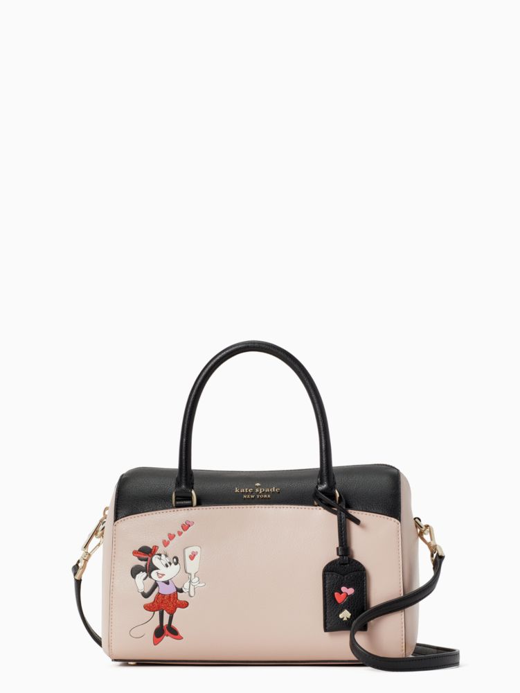 Minnie mouse best sale overnight bag