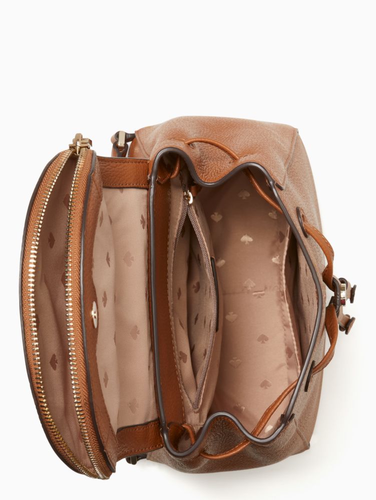Kate Spade,Leila Medium Flap Backpack,Backpack,Metal Material,Logo,Metal,Activewear,Casual,