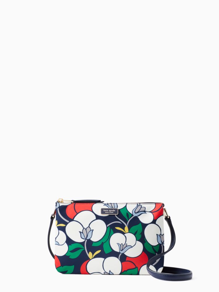 https://katespade.scene7.com/is/image/KateSpade/WKRU5926_417?$mobileProductV3$